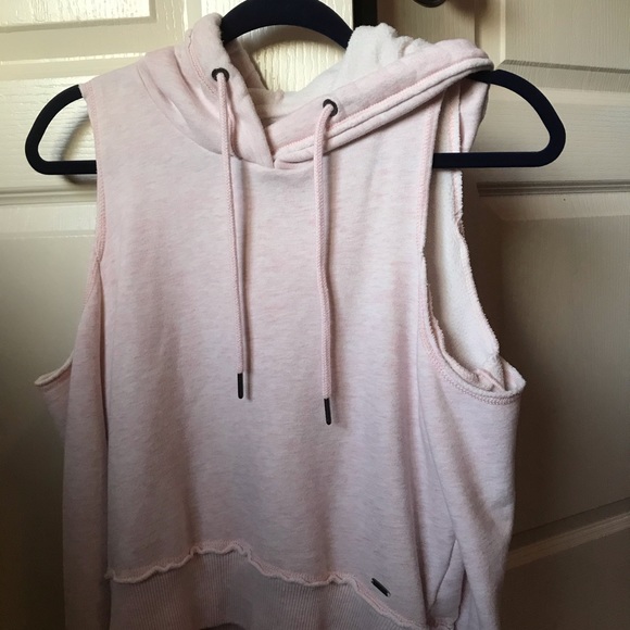 shoulderless hoodie
